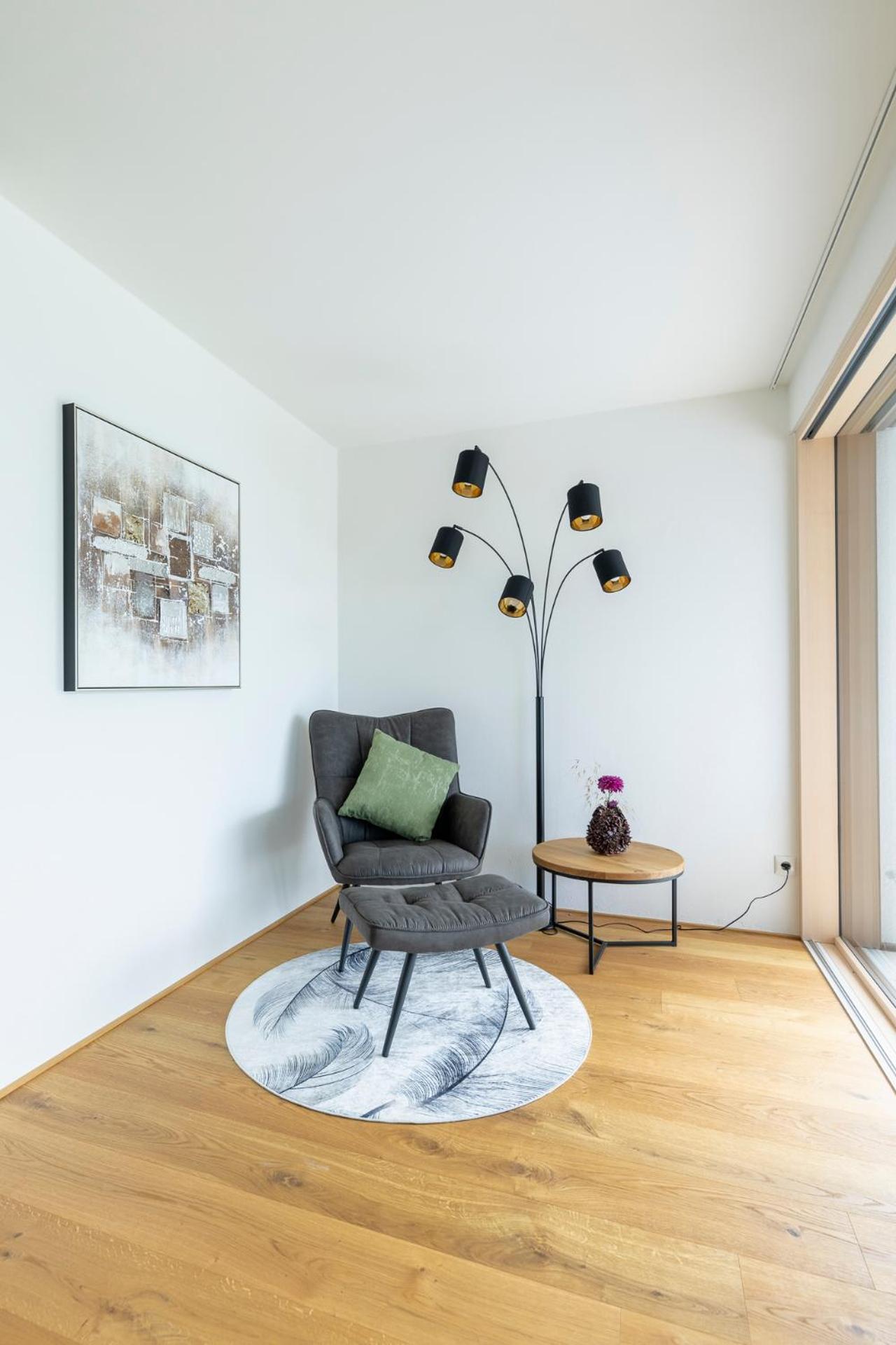 Bodensee Bergblick Suite Lochau Exterior photo